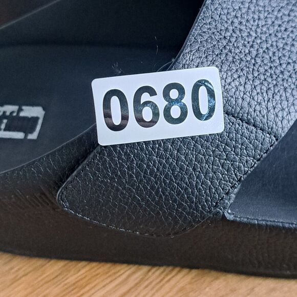 FitFlop Women’s 9 US 41 EU Shuv Adjustable Leather Toe-Post Wedge Sandals Black - Picture 12 of 12